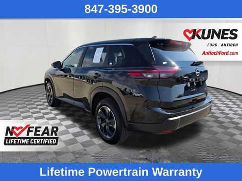 Used 2025 Nissan Rogue SV image 5