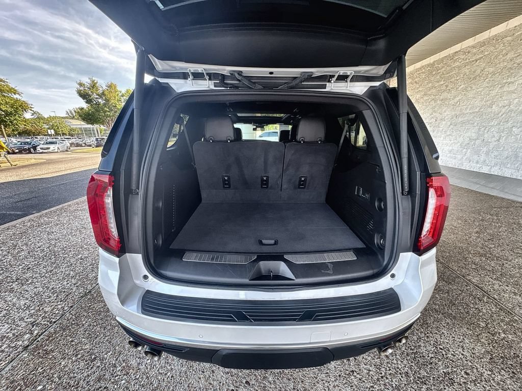 Certified 2024 GMC Yukon XL Denali AWD/4WD image 27