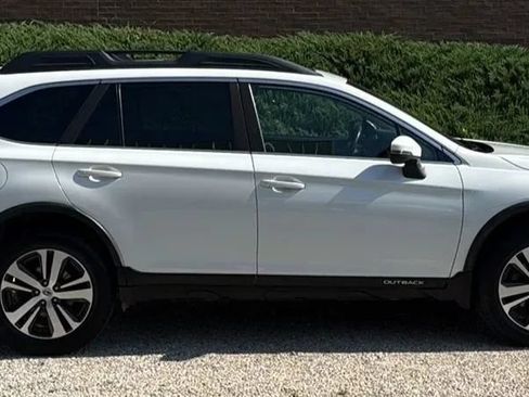 Used 2019 Subaru Outback 3.6R Limited w/ Protection Package #1 AWD/4WD image 2
