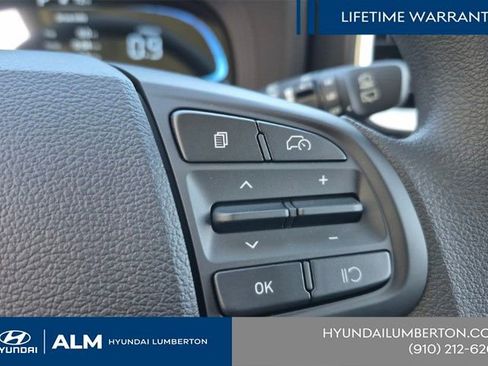 New 2026 Hyundai Venue SE FWD image 29