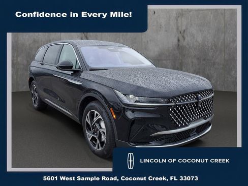 New 2026 Lincoln Nautilus Premier image 1