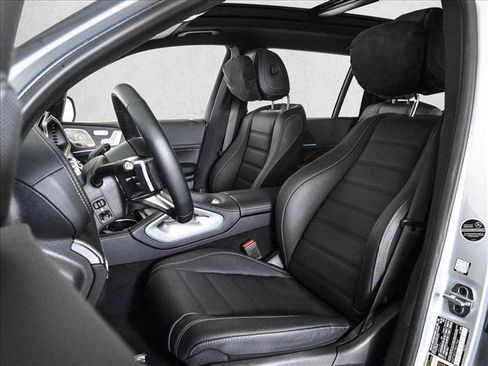 Certified 2026 Mercedes-Benz GLS 450 4MATIC image 18