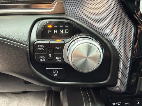 Used 2019 RAM 1500 Limited w/ Body Color Bumper Group image 25