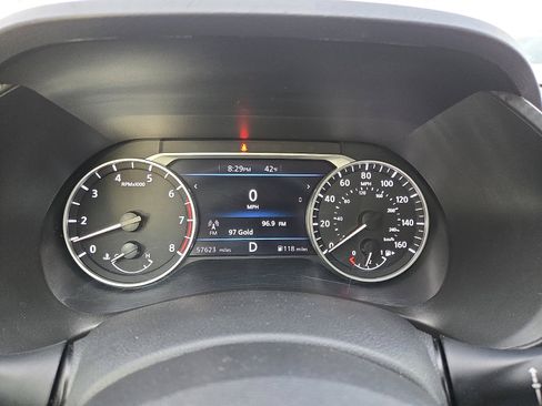 Used 2023 Nissan Sentra SV image 18