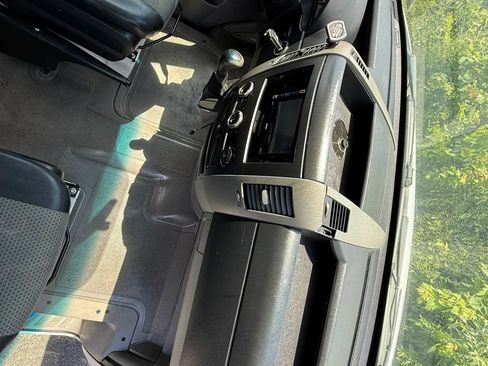 Used 2008 Dodge Sprinter 2500 RWD image 38