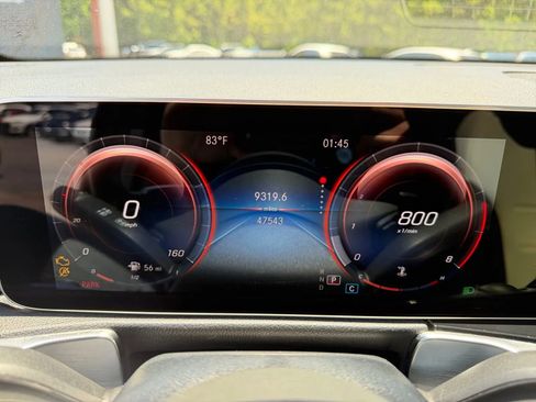 Used 2020 Mercedes-Benz GLB 250 4MATIC image 25