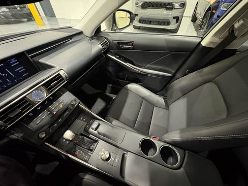Used 2016 Lexus IS 300 AWD w/ Navigation System Package image 35