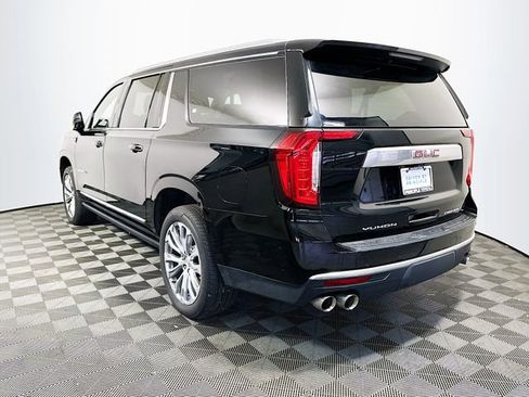 Used 2023 GMC Yukon XL Denali w/ Denali Reserve Package image 6