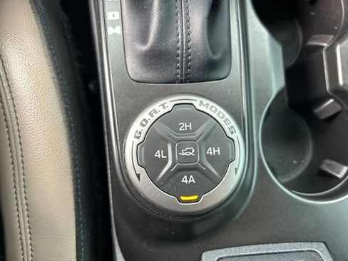 Used 2022 Ford Bronco Wildtrak AWD/4WD image 24