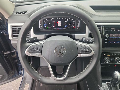 Used 2023 Volkswagen Atlas SEL AWD/4WD image 19