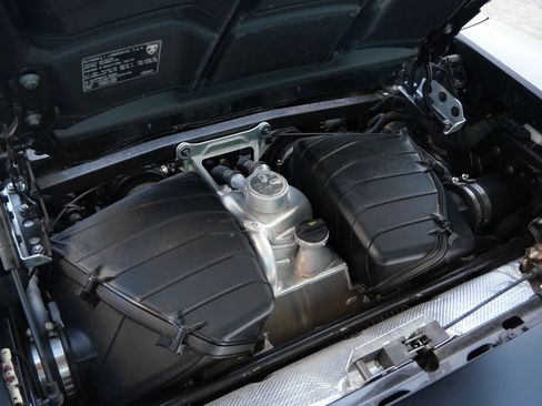 Used 2023 Lamborghini Huracan EVO image 20