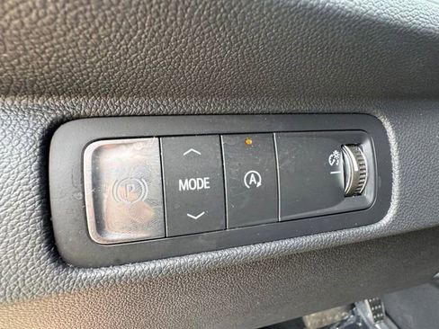 Certified 2024 Chevrolet Traverse LT w/ Trailering Package image 6