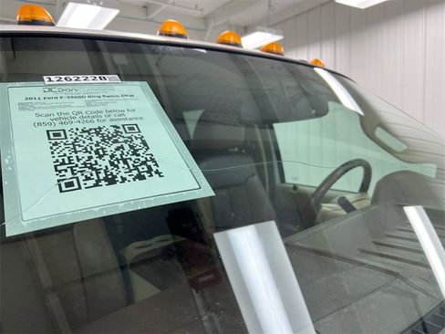 Used 2011 Ford F350 King Ranch w/ FX4 Off Road Pkg image 36