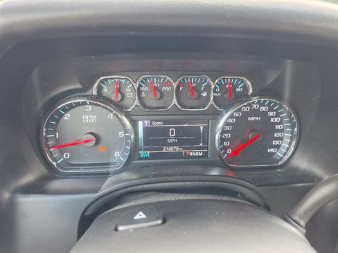 Used 2015 Chevrolet Tahoe LTZ AWD/4WD image 12