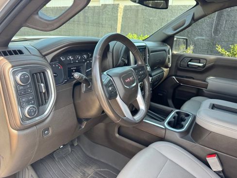 Used 2021 GMC Sierra 1500 SLT w/ SLT Premium Plus Package AWD/4WD image 22