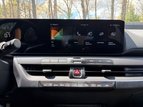 Used 2025 Kia K4 LXS image 17