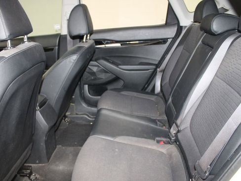 Used 2021 Kia Seltos S FWD image 16