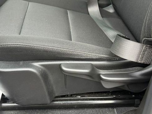 Used 2023 Chevrolet Colorado W/T image 17