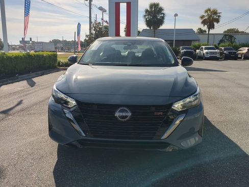 New 2025 Nissan Sentra SR image 9