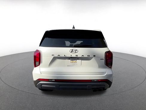 Used 2025 Hyundai Palisade SEL image 12
