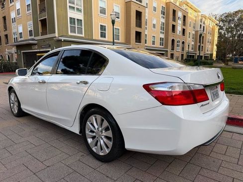 Used 2015 Honda Accord EX image 8
