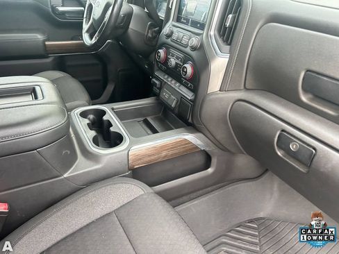 Used 2021 Chevrolet Silverado 1500 LT Trail Boss w/ LPO, Dark Essentials Package AWD/4WD image 13