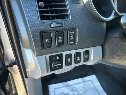 Used 2015 Toyota Tacoma 4x4 Double Cab w/ TRD Off-Road Package image 12