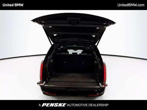 Used 2024 Land Rover Range Rover Long Wheelbase SE AWD/4WD image 14