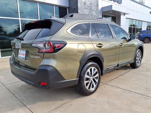 Certified 2025 Subaru Outback Premium image 24