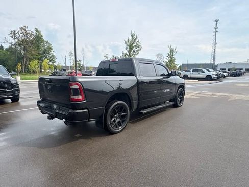 Used 2023 RAM 1500 Laramie AWD/4WD image 5