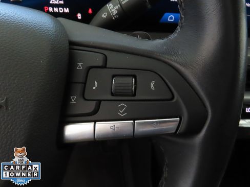 Used 2024 Cadillac XT4 Premium Luxury image 15