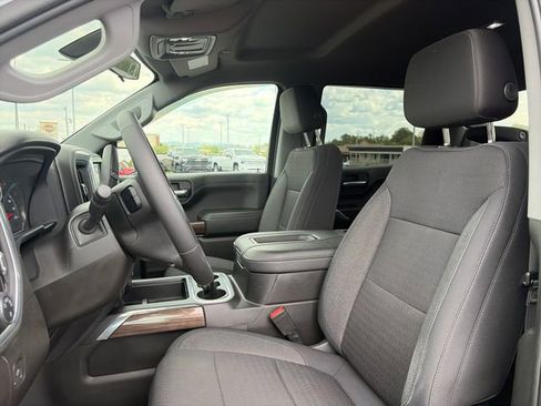 Used 2022 Chevrolet Silverado 1500 RST AWD/4WD image 17