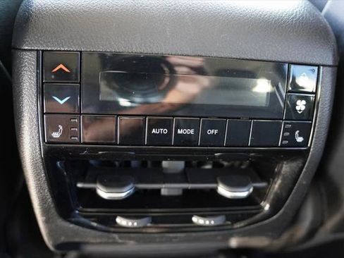Certified 2023 Jeep Grand Cherokee L Limited AWD/4WD image 19