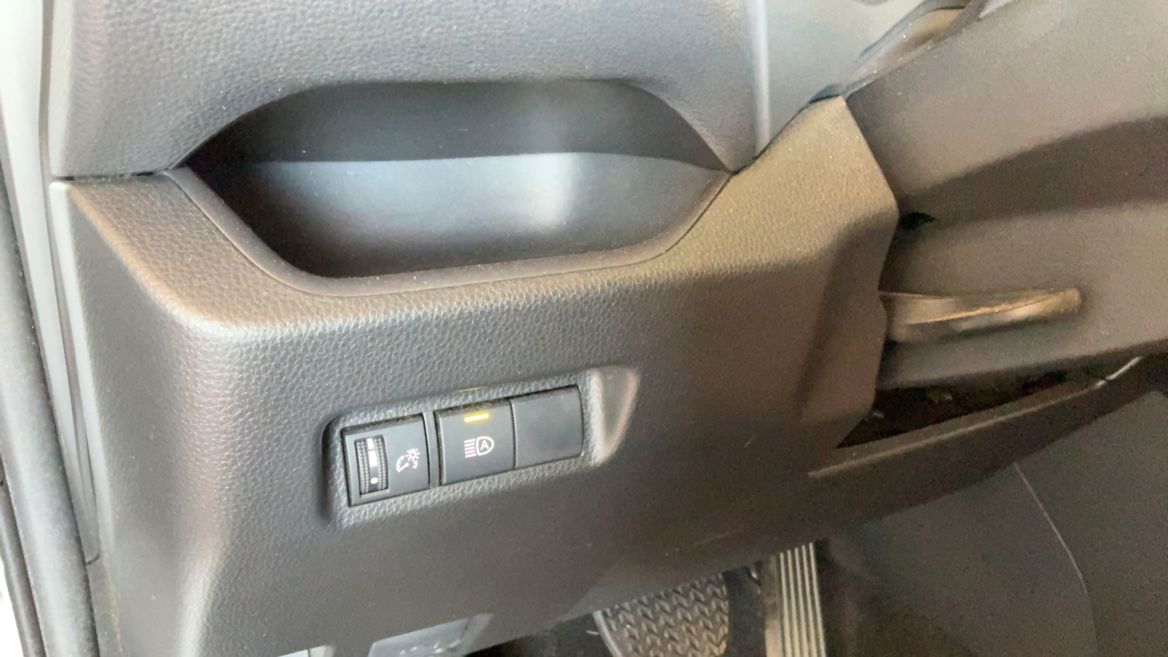 Certified 2024 Toyota RAV4 LE AWD/4WD image 20