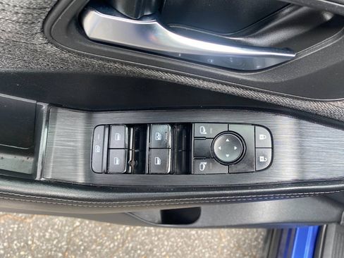 Used 2023 Nissan Rogue SV AWD/4WD image 16