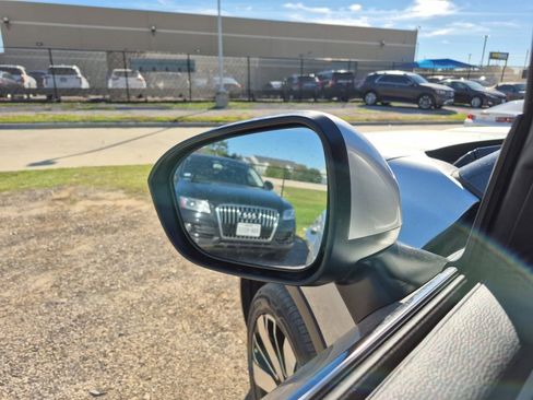 Used 2026 Chevrolet Trax LS FWD image 35