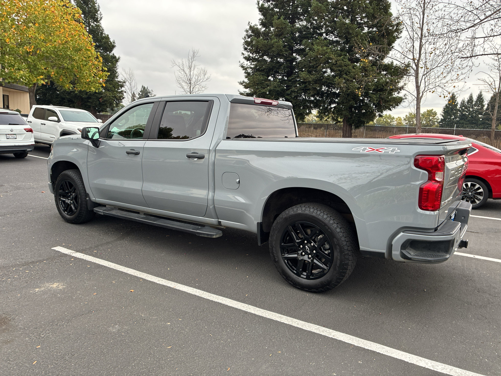 Used 2025 Chevrolet Silverado 1500 Custom AWD/4WD image 4