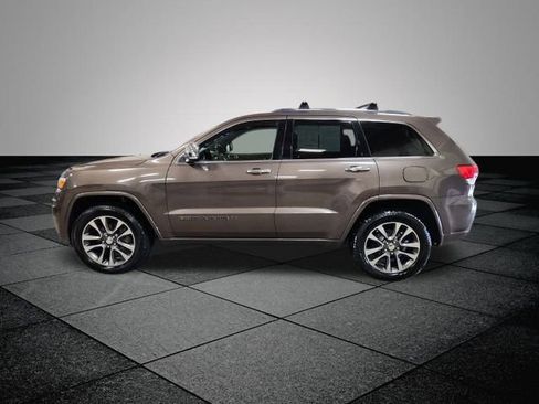 Used 2018 Jeep Grand Cherokee Overland image 7