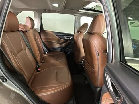 Used 2019 Subaru Forester Touring AWD/4WD image 30
