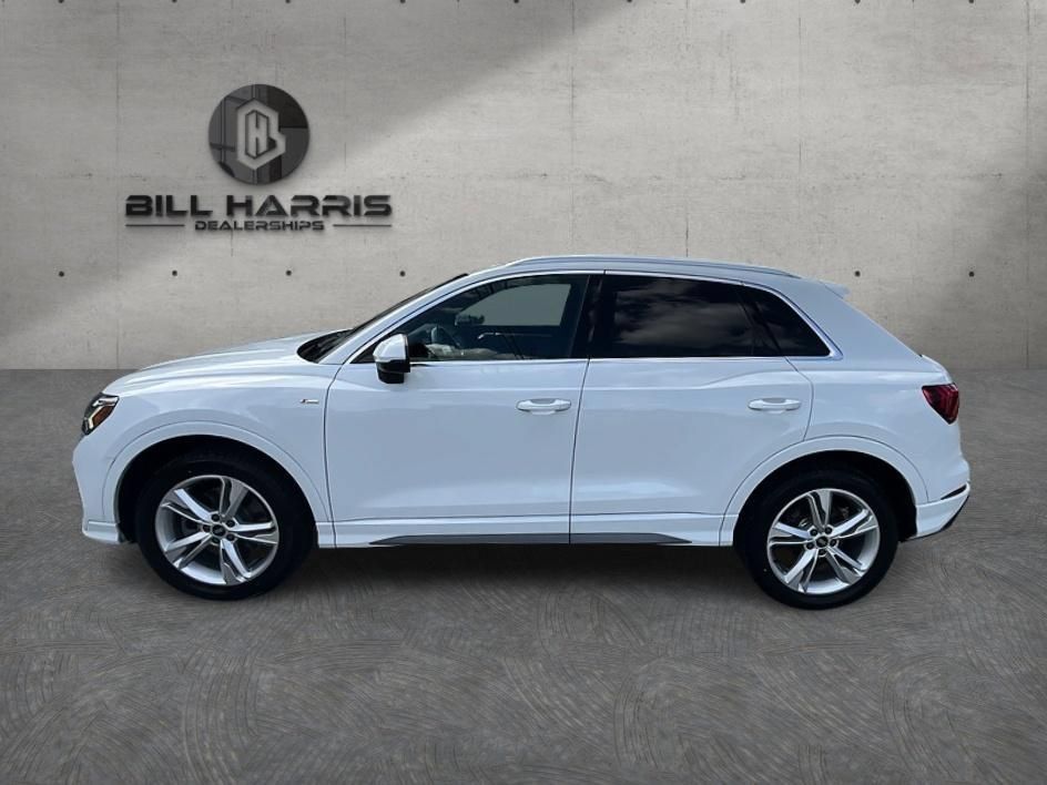 Used 2022 Audi Q3 2.0T Premium Plus w/ Premium Plus Package AWD/4WD image 10