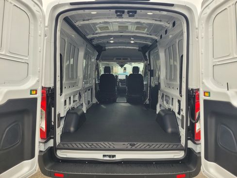 New 2026 Ford Transit 250 148 Medium Roof image 7