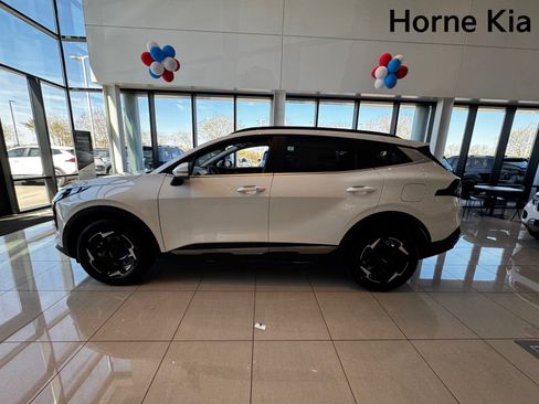 New 2026 Kia Sportage EX image 6