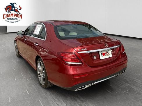 Used 2019 Mercedes-Benz E 300 image 3