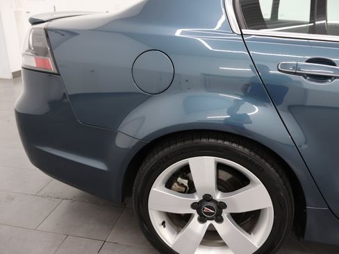 Used 2009 Pontiac G8 GT w/ Premium Package RWD image 26