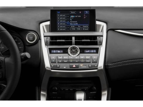 Used 2015 Lexus NX 200t FWD w/ Luxury Package image 10