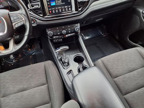 Used 2024 Dodge Durango SXT image 10