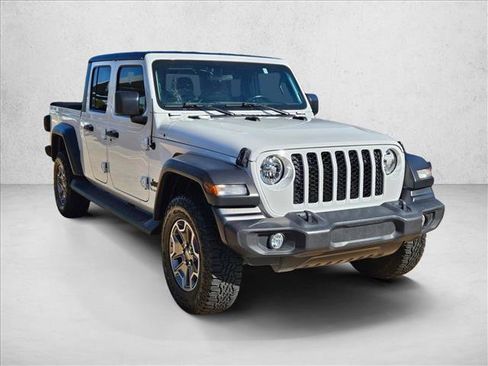 Used 2020 Jeep Gladiator Sport w/ Quick Order Package 24S image 3