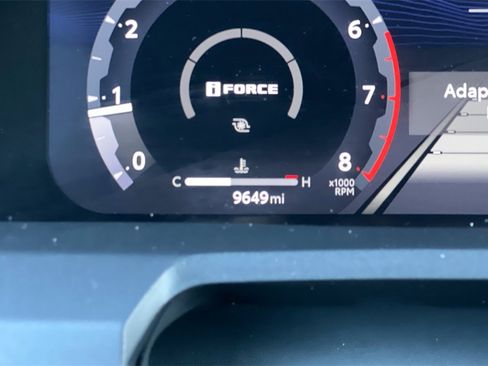 Certified 2025 Toyota Tacoma TRD Off-Road image 30