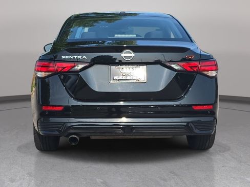 Used 2025 Nissan Sentra SR FWD image 7