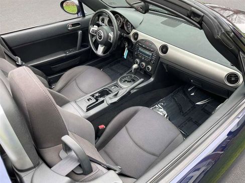 Used 2012 MAZDA MX-5 Miata Touring w/ Appearance Pkg image 72